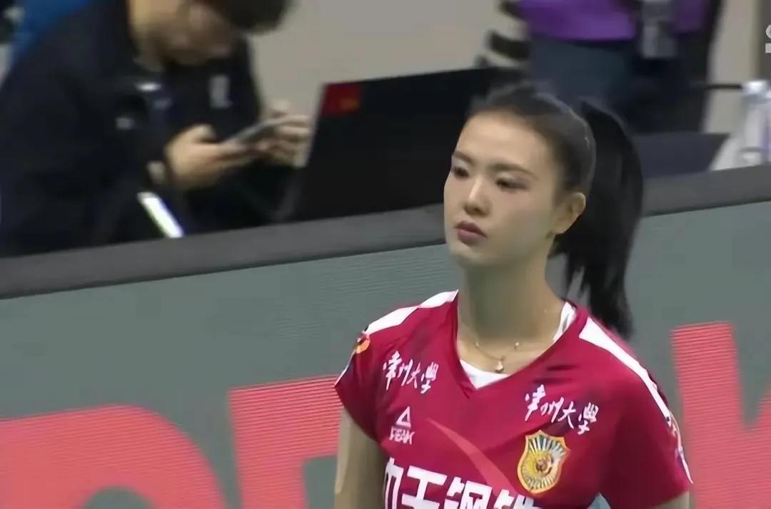 江苏女排3-0横扫北京！5人高分获赞，4人不合格受批评,张常宁爆发。首先，祝贺江