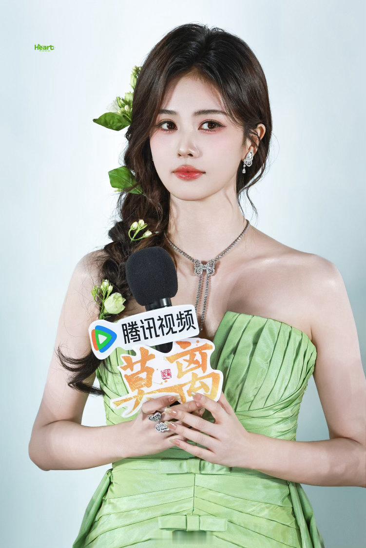 白鹿，依旧神仙 