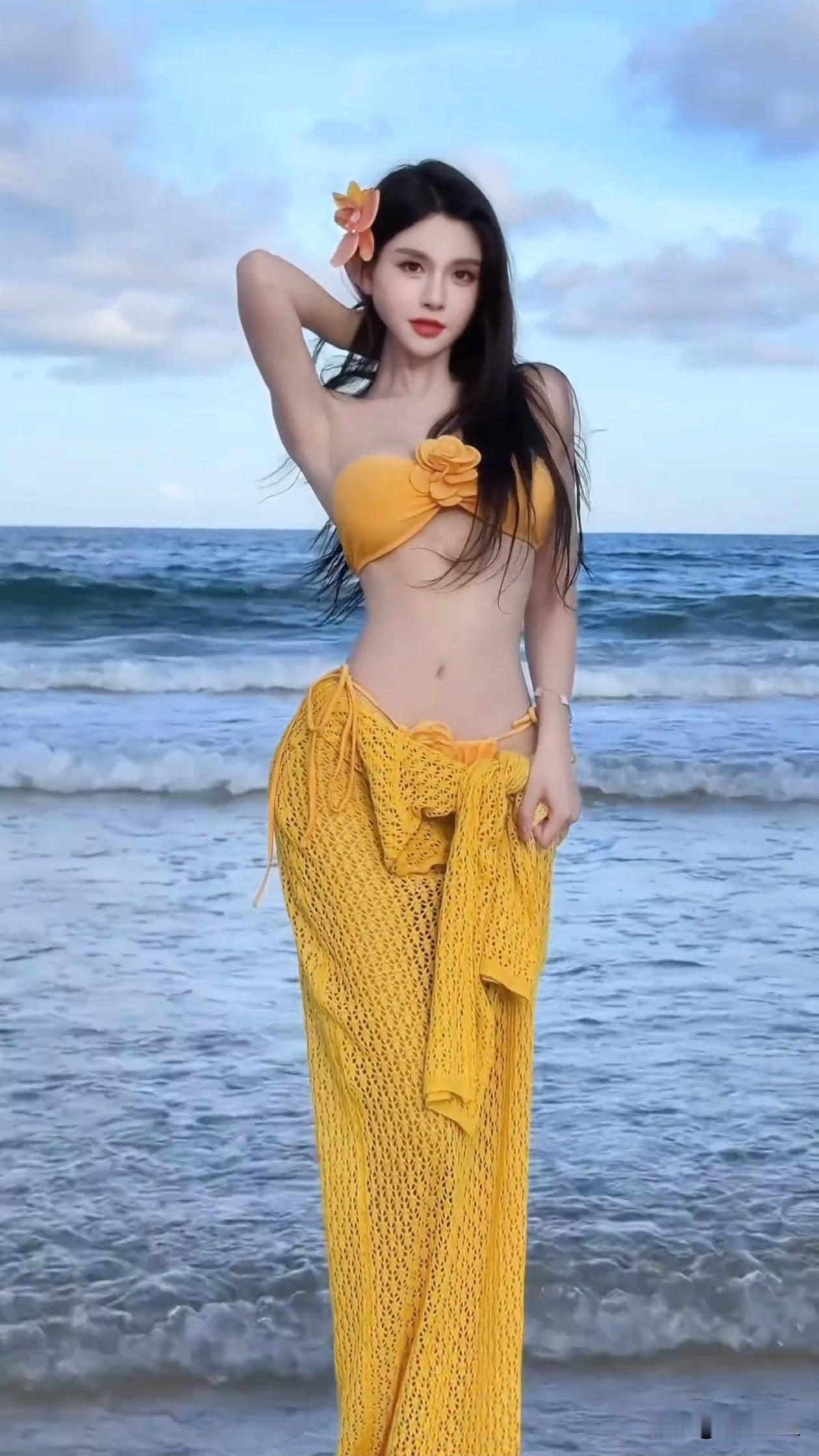 💛海边度假风穿搭分享｜明艳吸睛的亮黄色系搭配

🌊场景适配：海滩、泳池度假、