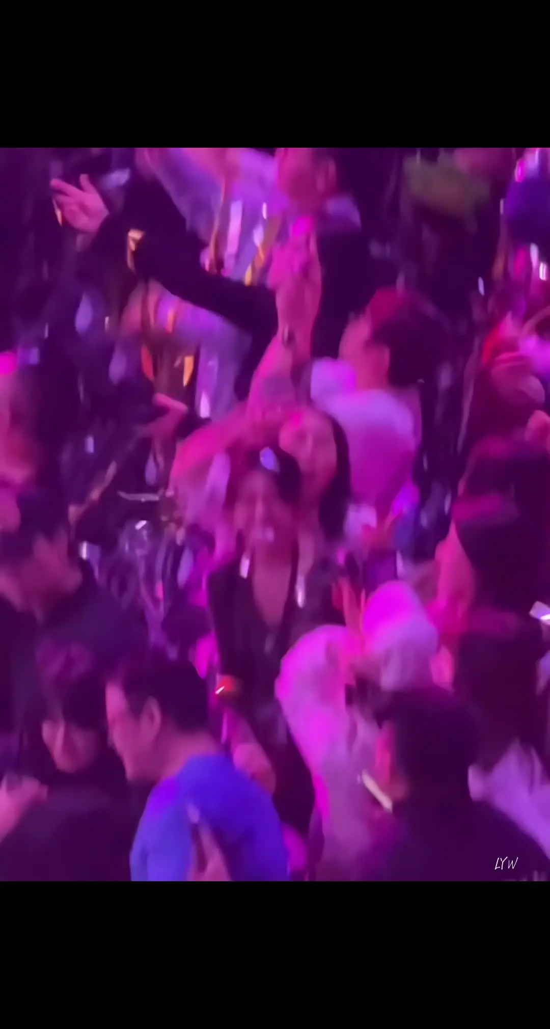神图的诞生就在一瞬间 真的好会拍