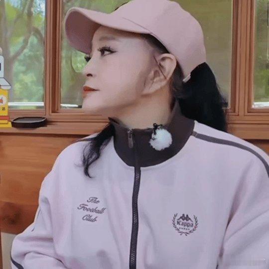 刘晓庆50块一天跑龙套跑一年，这毅力真的太让人敬佩了！ 刘晓庆还是太努力了 ，所