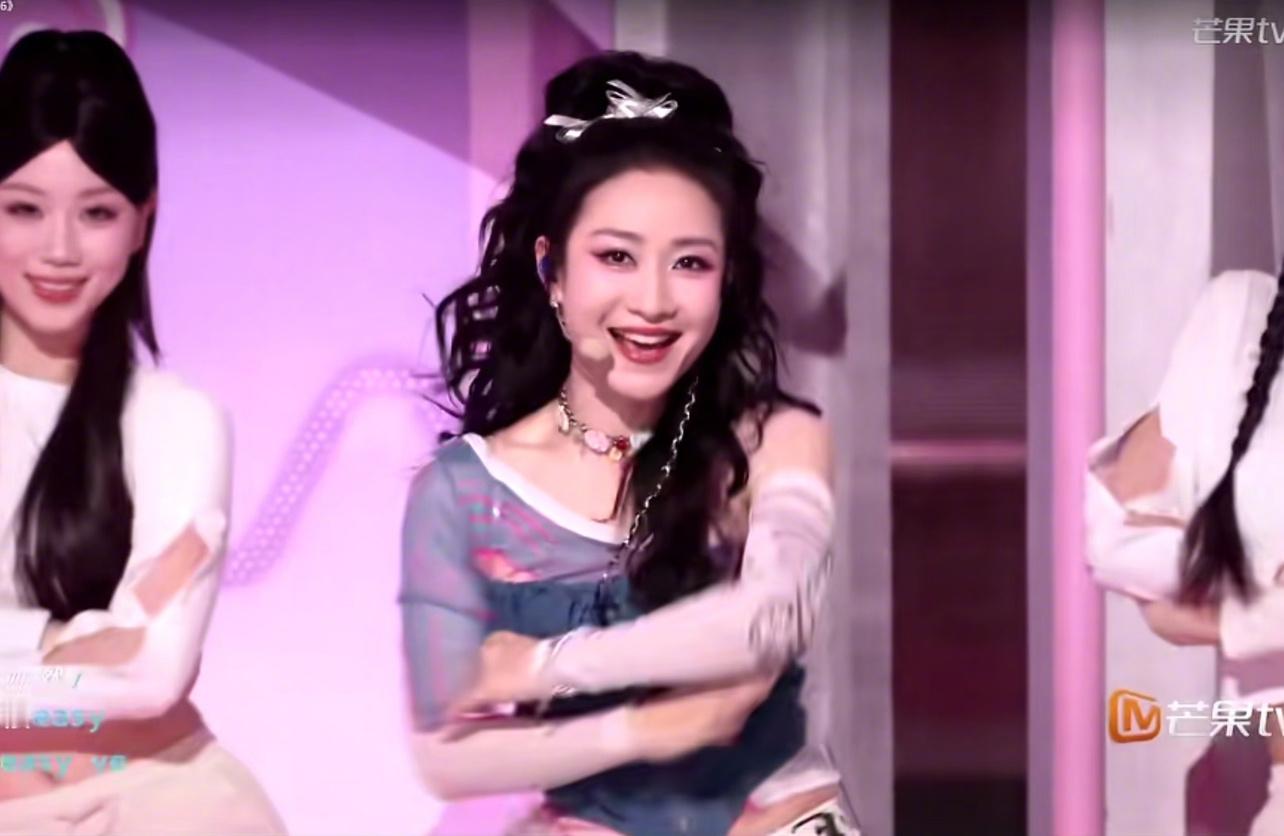 陶昕然只会越来越好好似安陵容在现代，闪闪发光💖终于不用卑微局促陶昕然微指暴涨陶