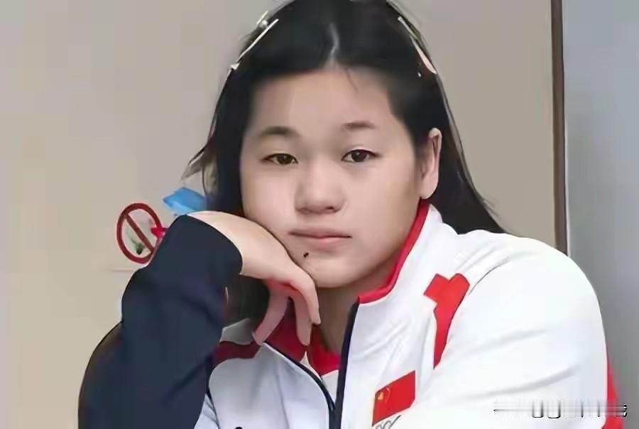全红婵不会说英语，却可以让老外结结巴巴的说中文，这就是国民心中的冠军婵宝

全红