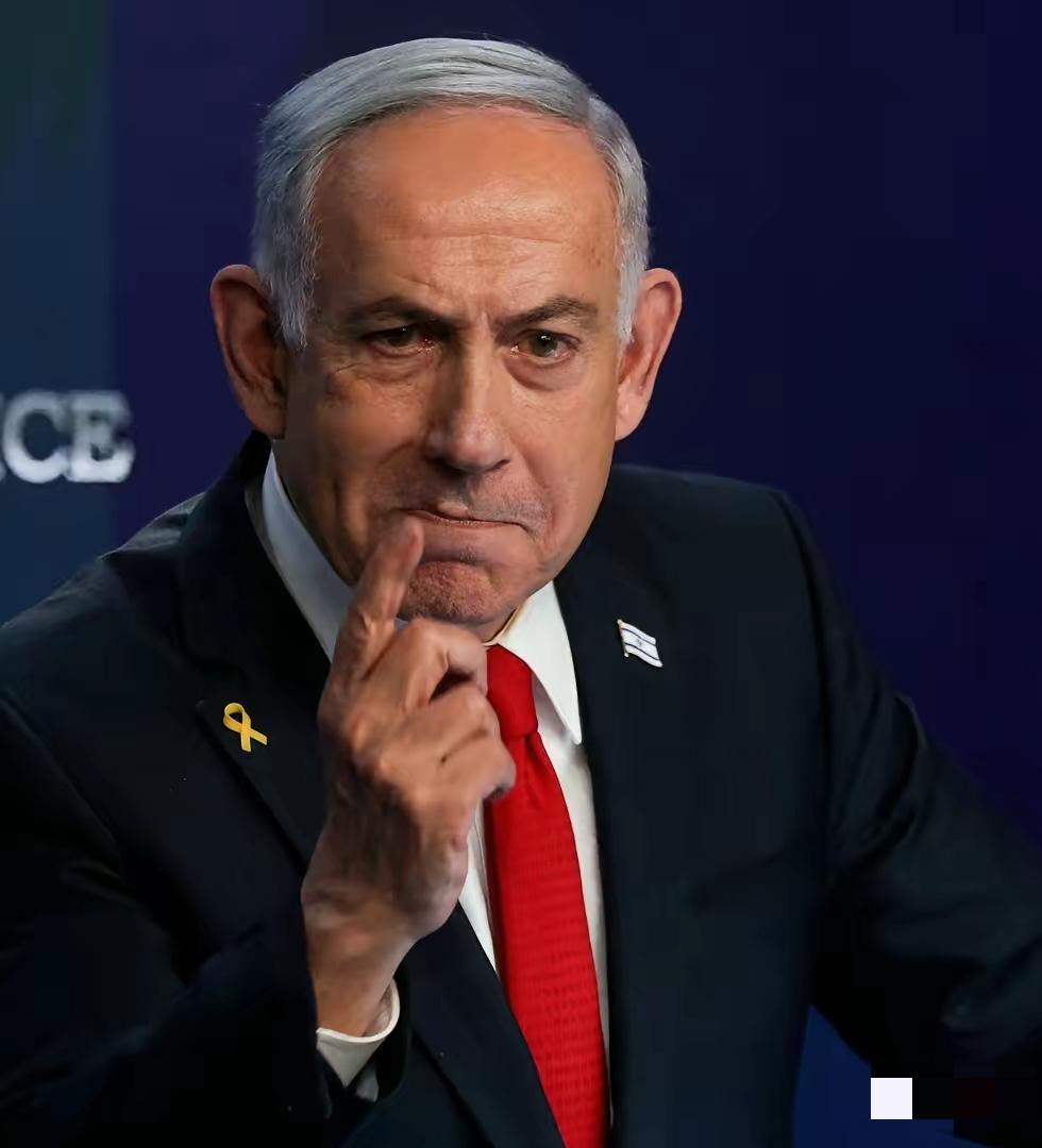 内塔尼亚胡威胁不签人寿保险，伊朗新领袖直接放话：要拿敌人财产赔偿！
 
当地时间