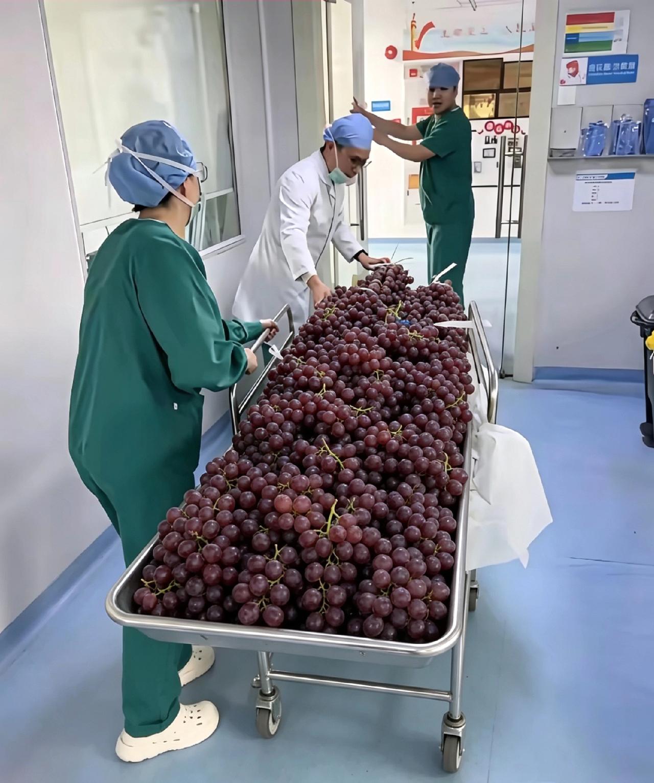 医院葡萄糖没有了[呲牙]