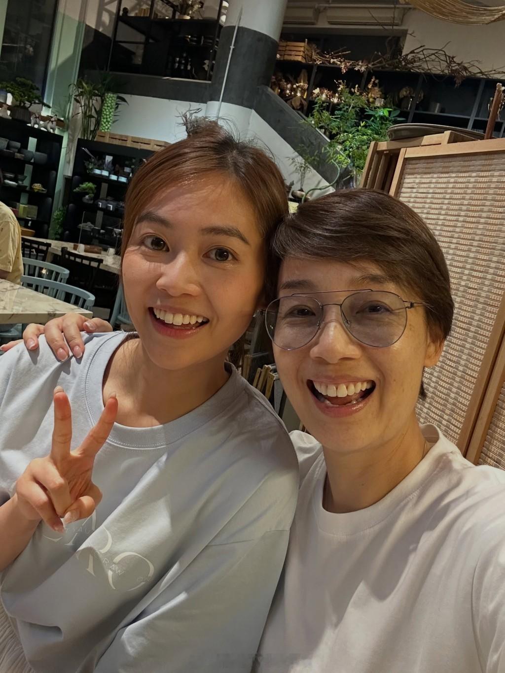 江美仪批评没家教港姐事件连累郭柏妍无辜卷入风波 晒合照公开二人私下真实相处状态视