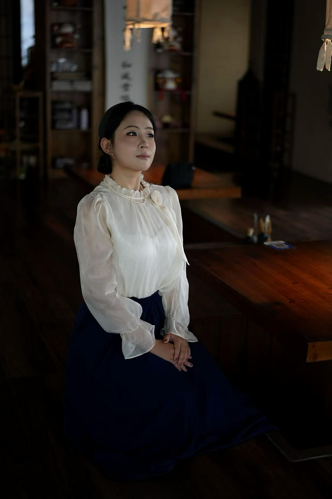 和朋友去了一家日式餐厅，很惊讶海口居然有装修这么像日本装修的日式餐厅。就是那种，