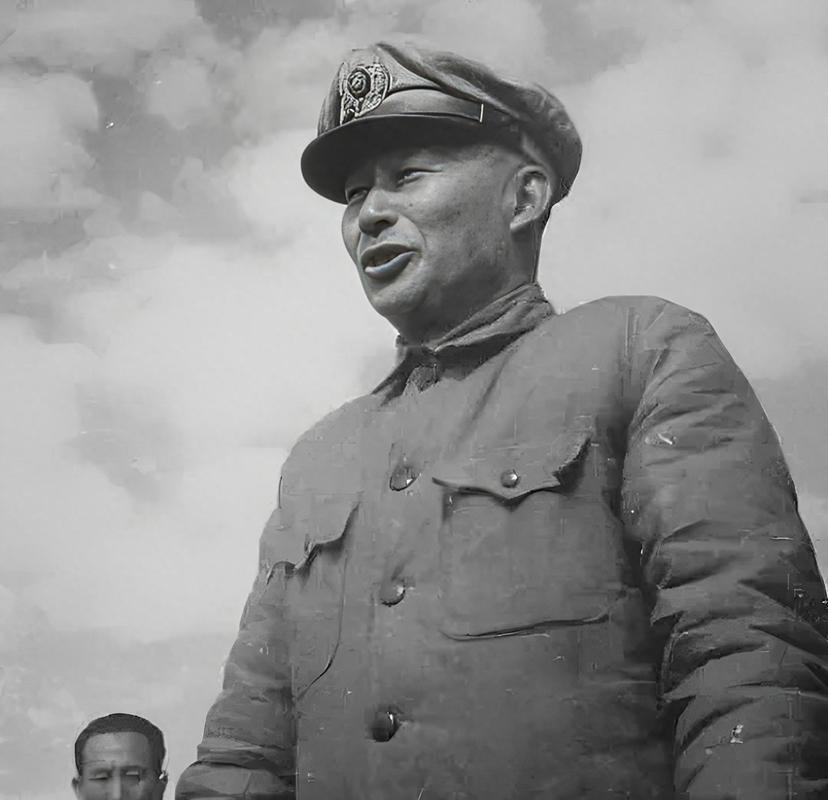 舍延安换全局：战略智慧逆转战局
1947 年 3 月，胡宗南率领 25 万国民党