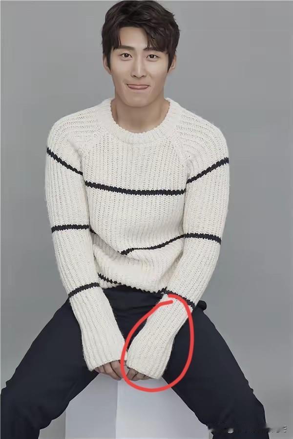 你们敢信吗？我表妹居然亲眼见过窦骁，还跟我爆了个大实话，听得我当场愣在那儿！她说