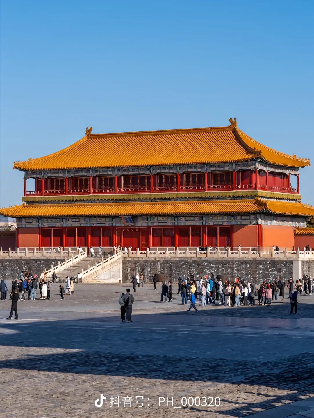 世界第一故宫：六百年巍峨宫殿，藏尽中华无上智慧
 
提起中华古建筑巅峰，很多人会