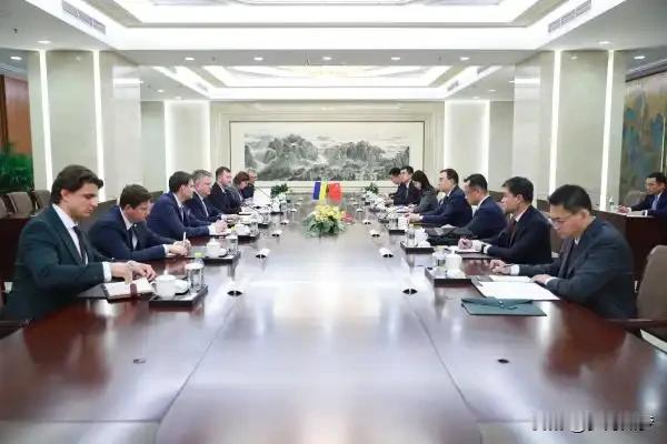 乌克兰访华专题：聚焦“一个中国”原则与务实合作

2025年12月，乌克兰第一副