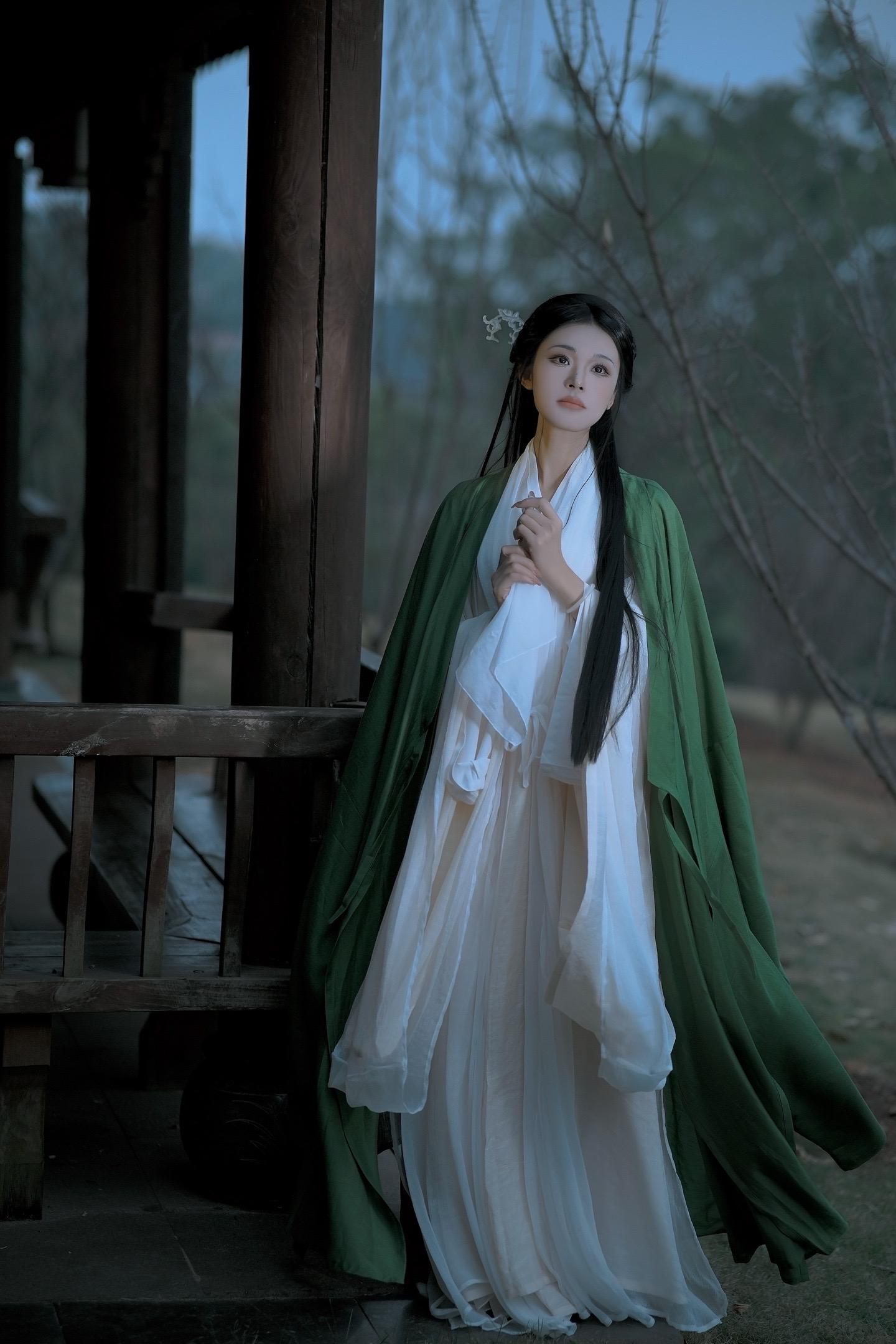 “后来呀，物是人非……”