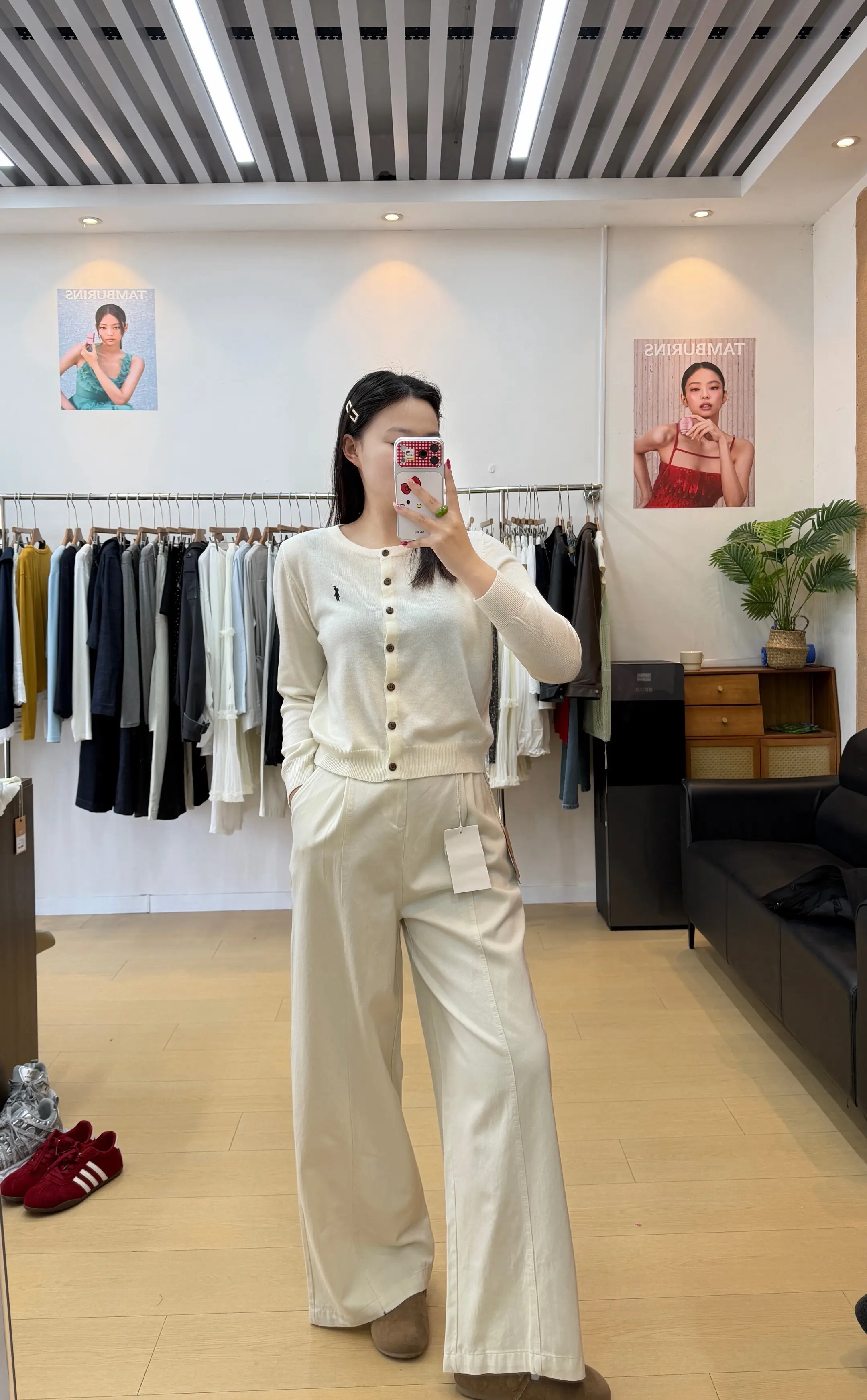 人只要不干正事 干啥都幸福。