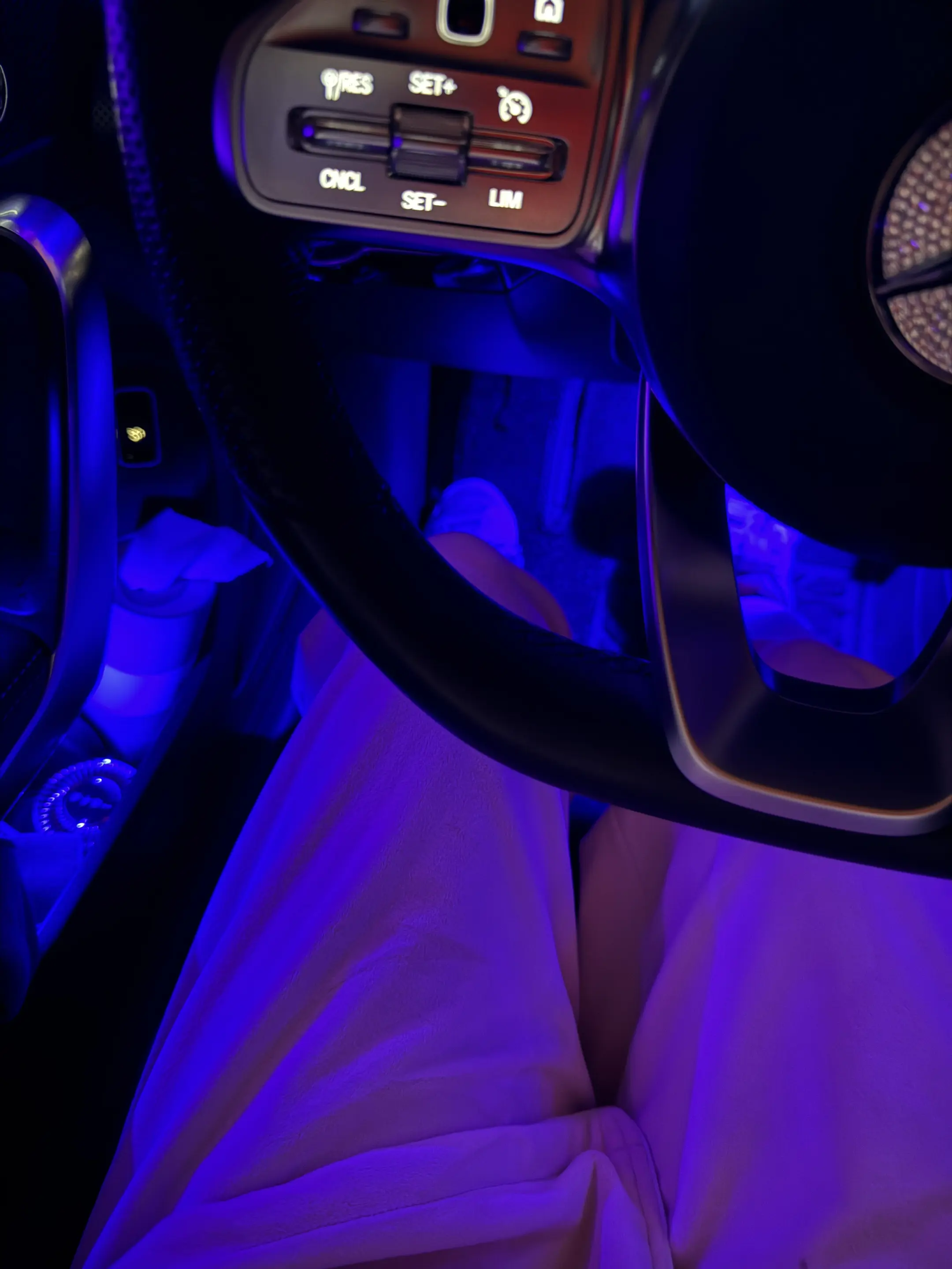 现在流行穿上碎花裙，去找polo衫，可惜我不穿碎花裙，也不懂polo衫的深情