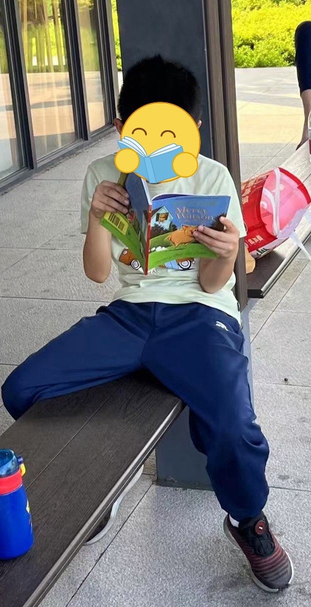 第一次主动且认真地看英文故事，希望能慢慢体会英文阅读的乐趣。 ​​​