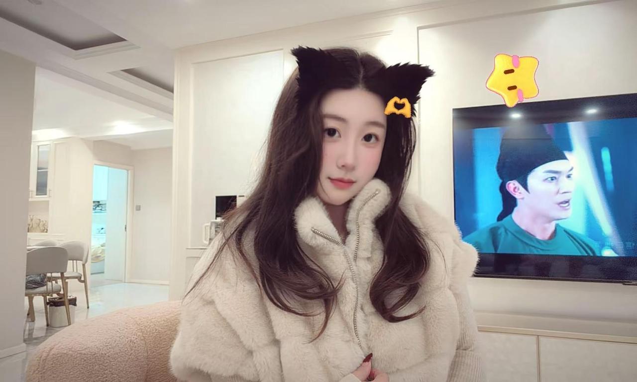 喜欢我的新衣服hh