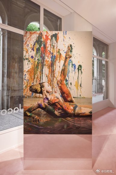 Acne Paper Palais Royal 124 Galerie deVa