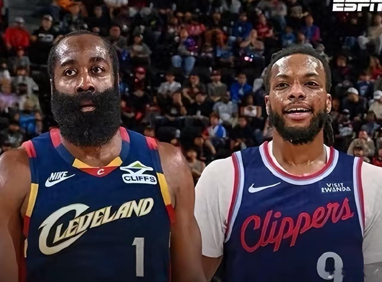 骑士vs国王一场被高度关注的NBA常规赛在比赛日到来之前就已经被讨论得热度不低，