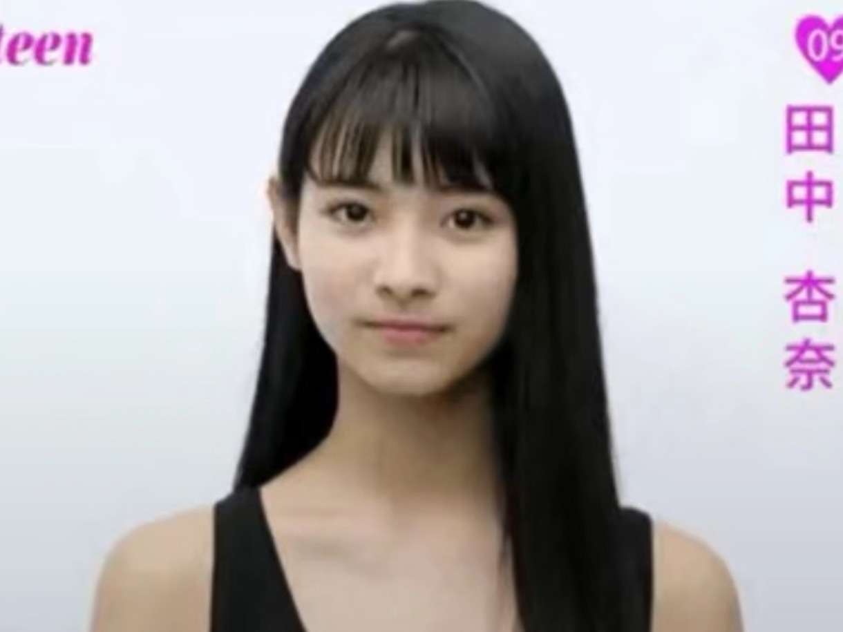 比起 anna 纯天然的 jiwoo 好像更适合当六颜一吧？ 