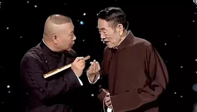郭德纲悼念杨少华，提到了这样的七个字，充满人情味！这才是相声演员最后的悼念与告别