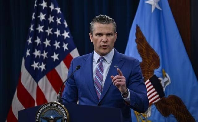 《纽约时报》报道：“美国战争部长赫格塞思正推动美军高层重大改革，计划降低中央司令