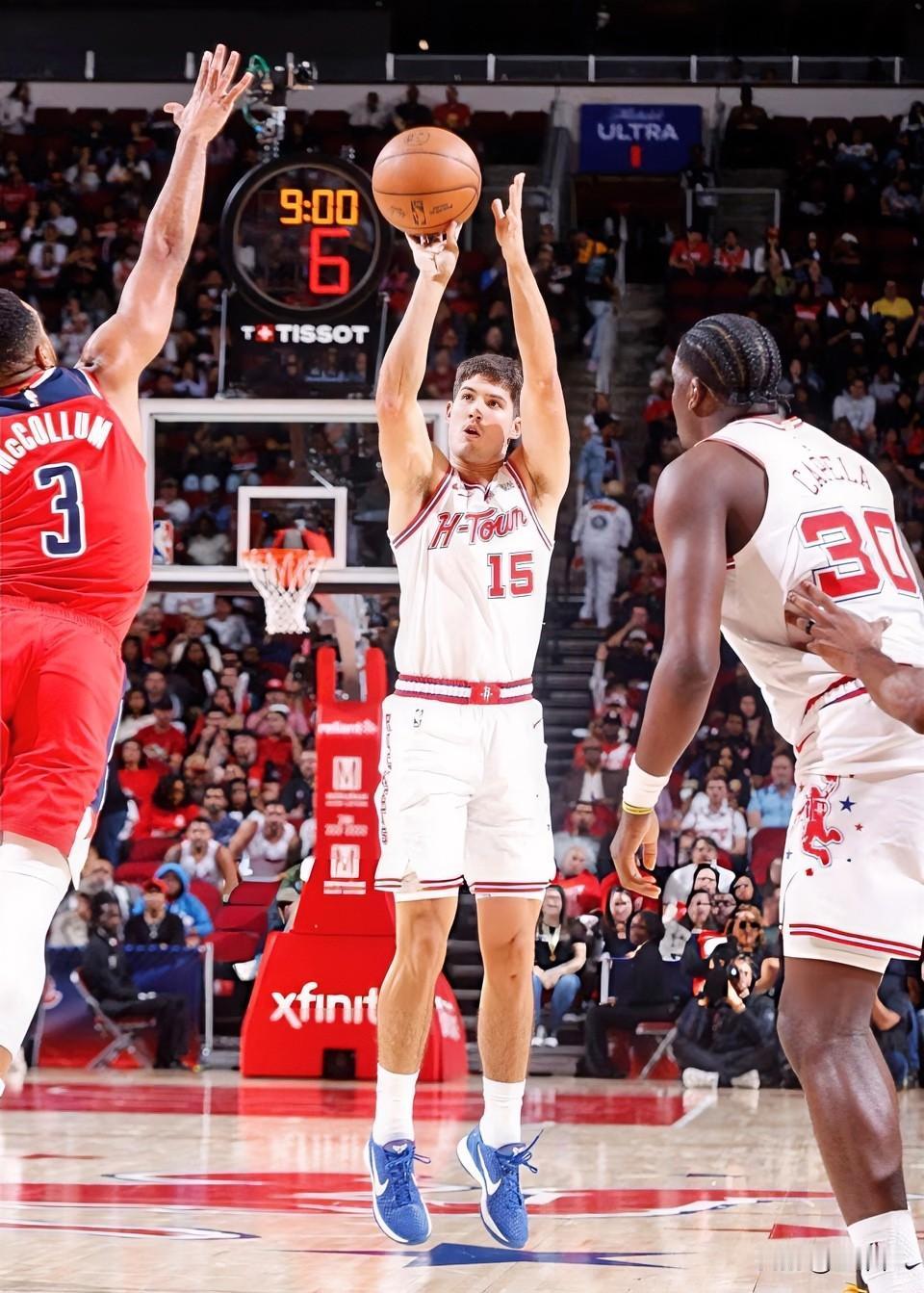 谢泼德：感谢奇才大兄弟们！

奇才的到来间接帮助谢泼德延续近期良好的状态，小伙子