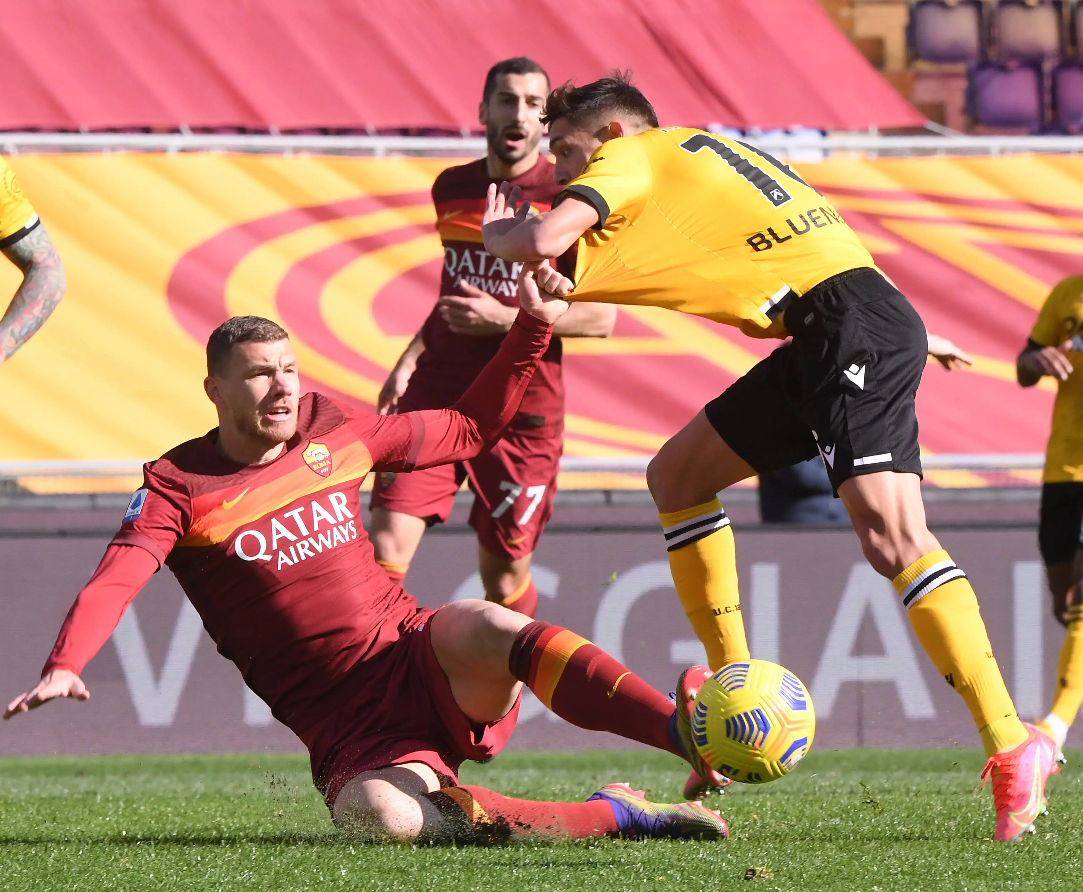 周一 005  乌迪内斯 VS 罗马方向：让负比分：0-2 1-2进球：23球乌