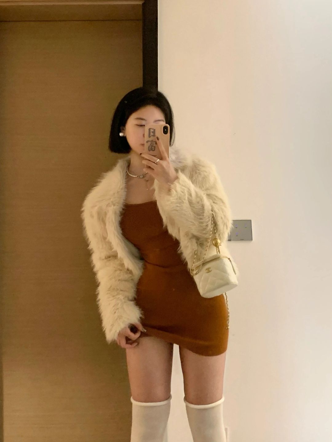 165/120 微胖穿搭 白色草草和吊带裙绝配啦