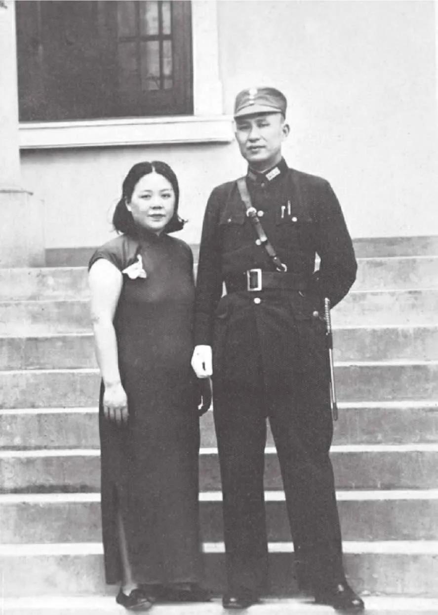 1930年，白崇禧出差时找了一个情妇，白妻逼着他斩断孽缘，可情妇已经生有一子，他