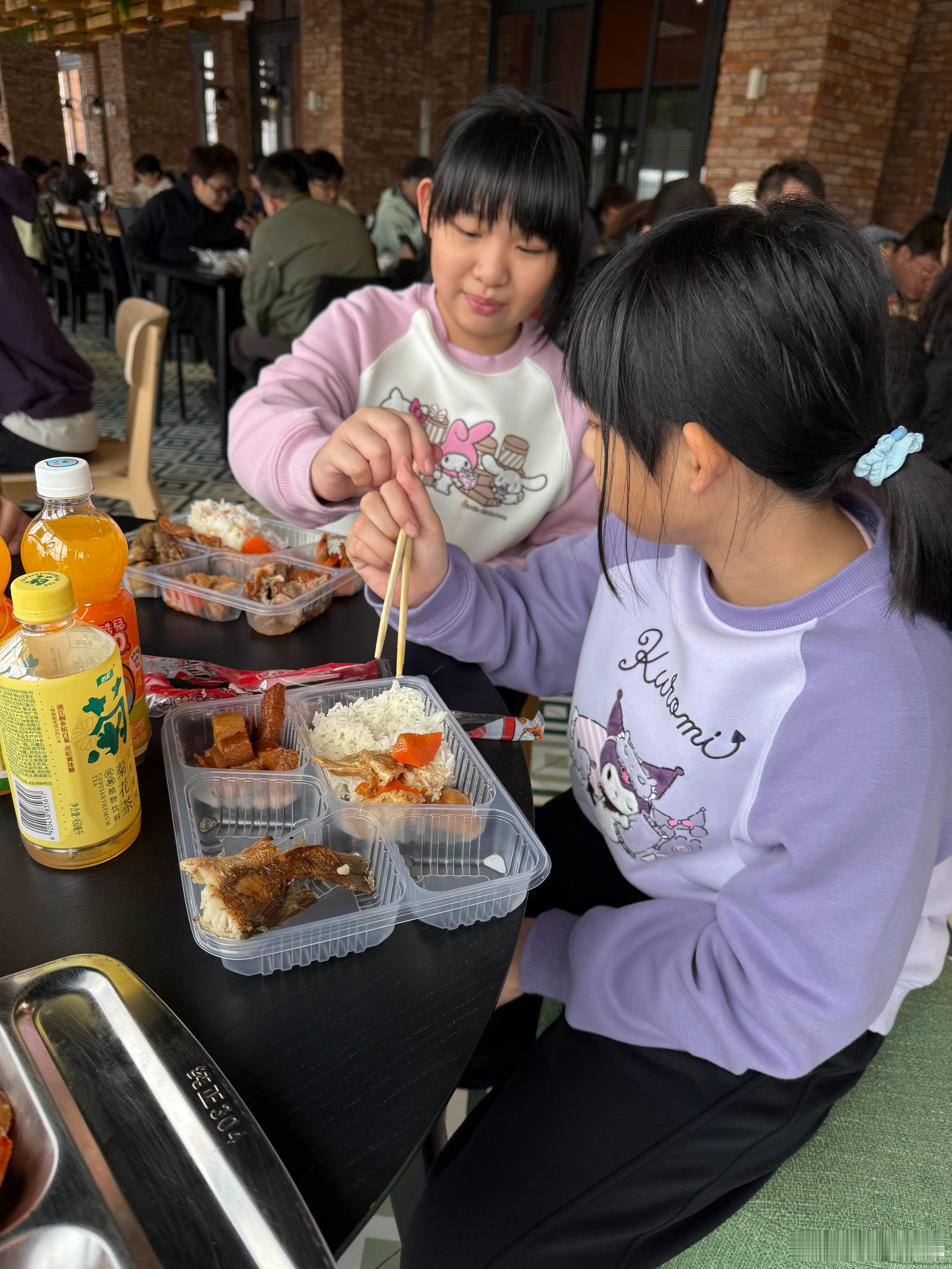 公司饭堂一日游 