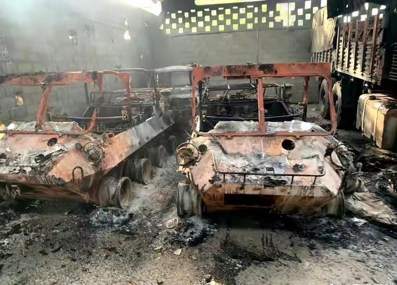 委内瑞拉军事基地被美军袭击后的照片公布 ​​​。