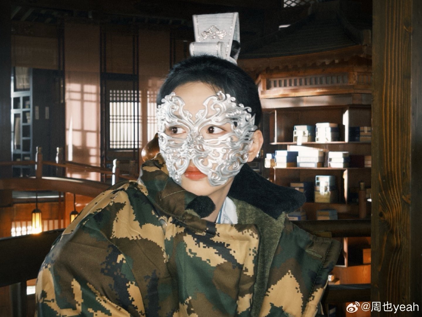 周也AAA面具批发禾师傅出摊周也面具批发禾师傅周也面具批发禾师傅，好酷，[挤眼]