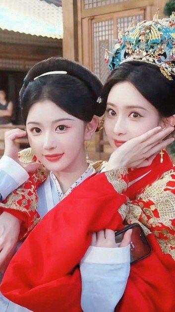 谁懂啊！剧里虐得肝疼，剧外甜到齁😭逐玉 热播，孔雪儿采访里说孟子义的萌点超可爱