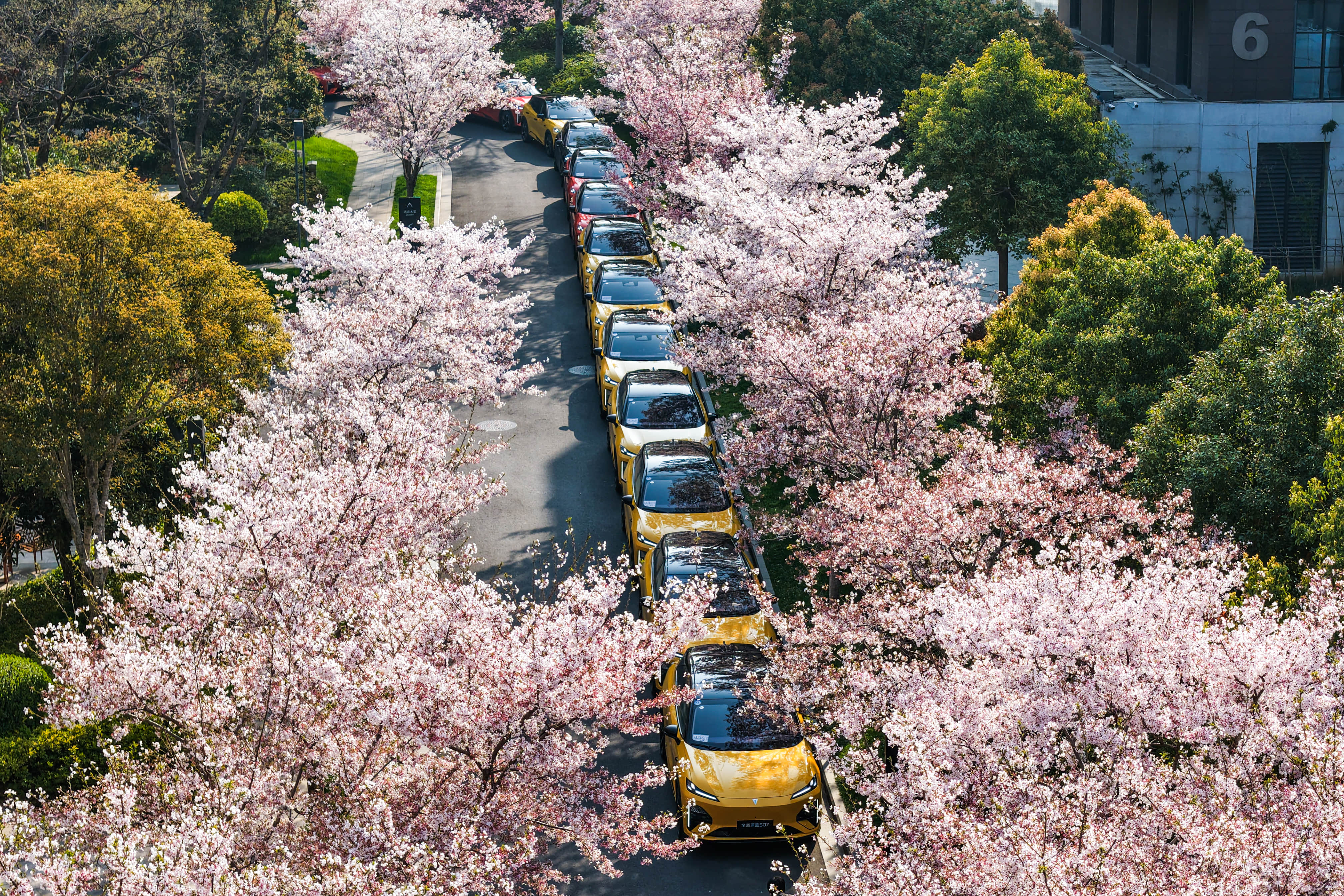 3月29日- 4月3日，全新深蓝S07华为乾崑激光版全国媒体试驾在南京圆满完成，