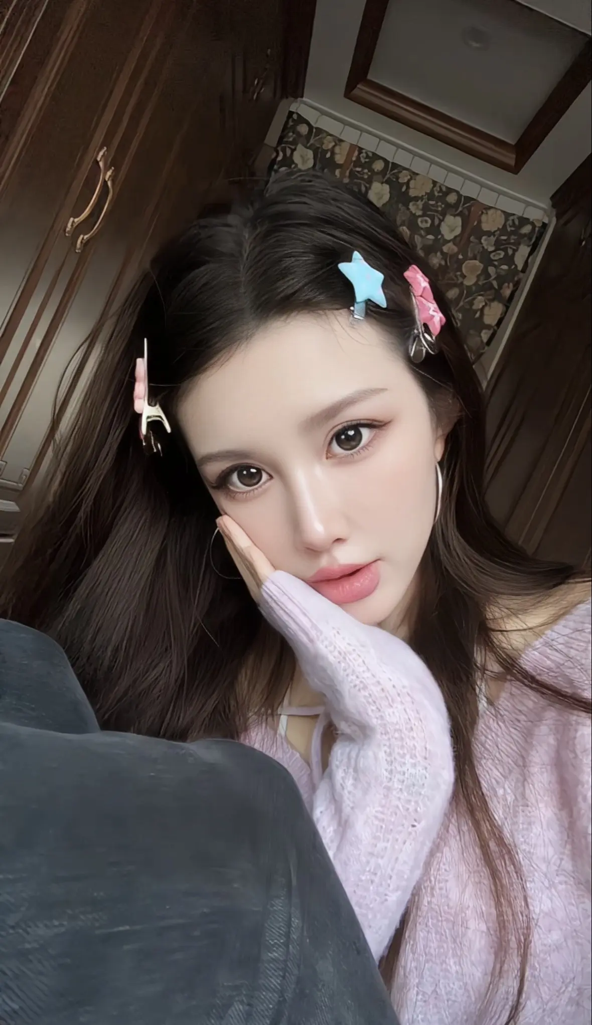 开心你就笑不开心你就待会再笑😊