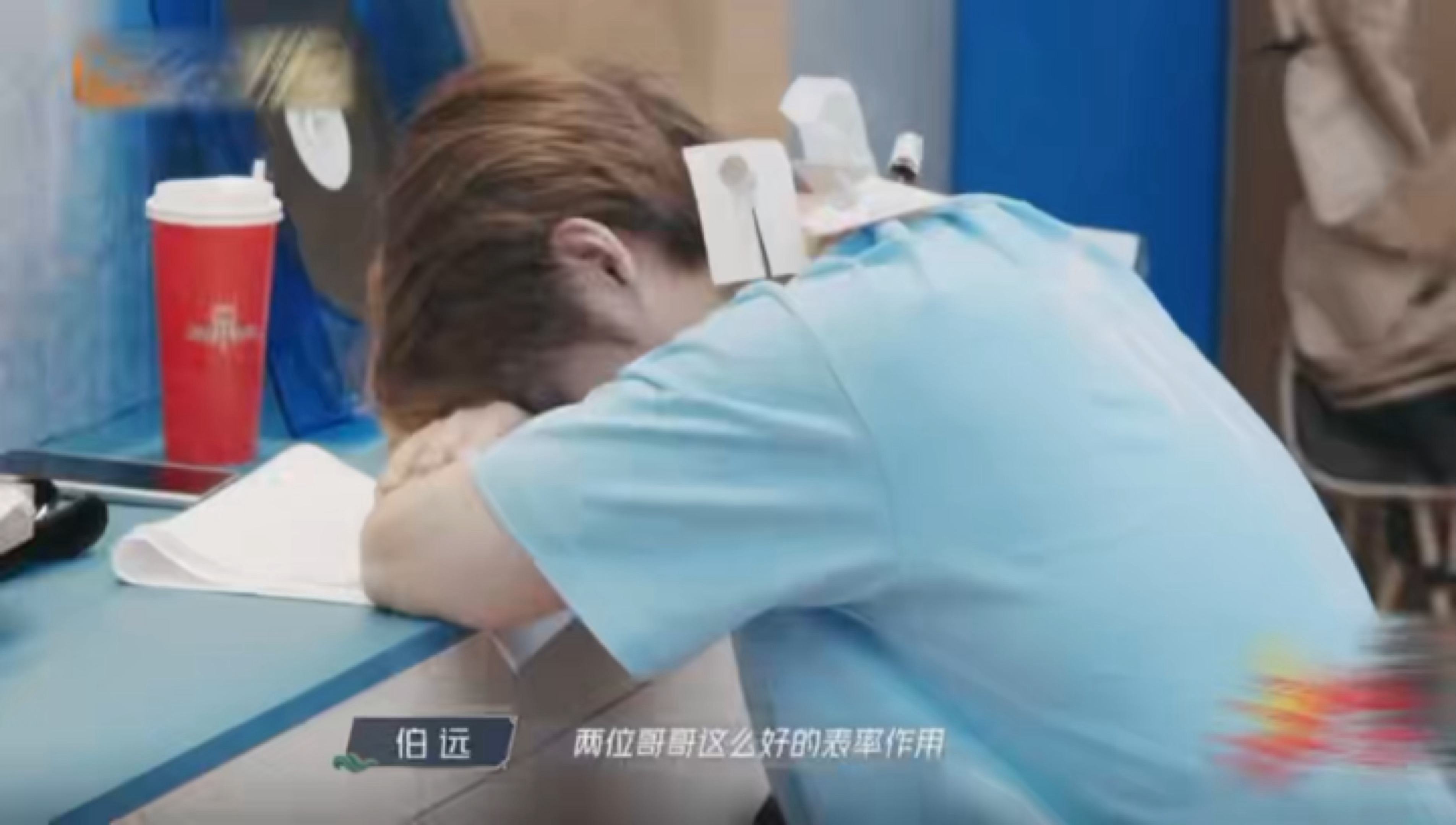 张远给了宝莲人定胜天的内核 《宝莲》的歌词真的和的经历共鸣了…带着满身伤病依旧坚