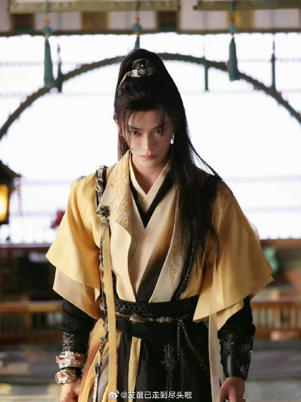 柠萌古装剧《恰逢雨连天》丁禹兮、卢昱晓 ，帅哥和美女 