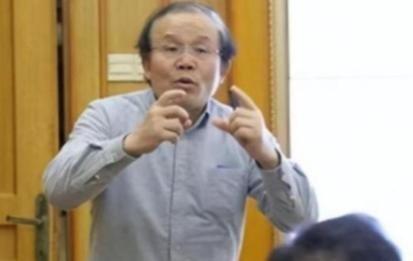 “日本731部队根本不存在，也没有侵华日军拿中国人做人体实验的事，我们不能用情绪
