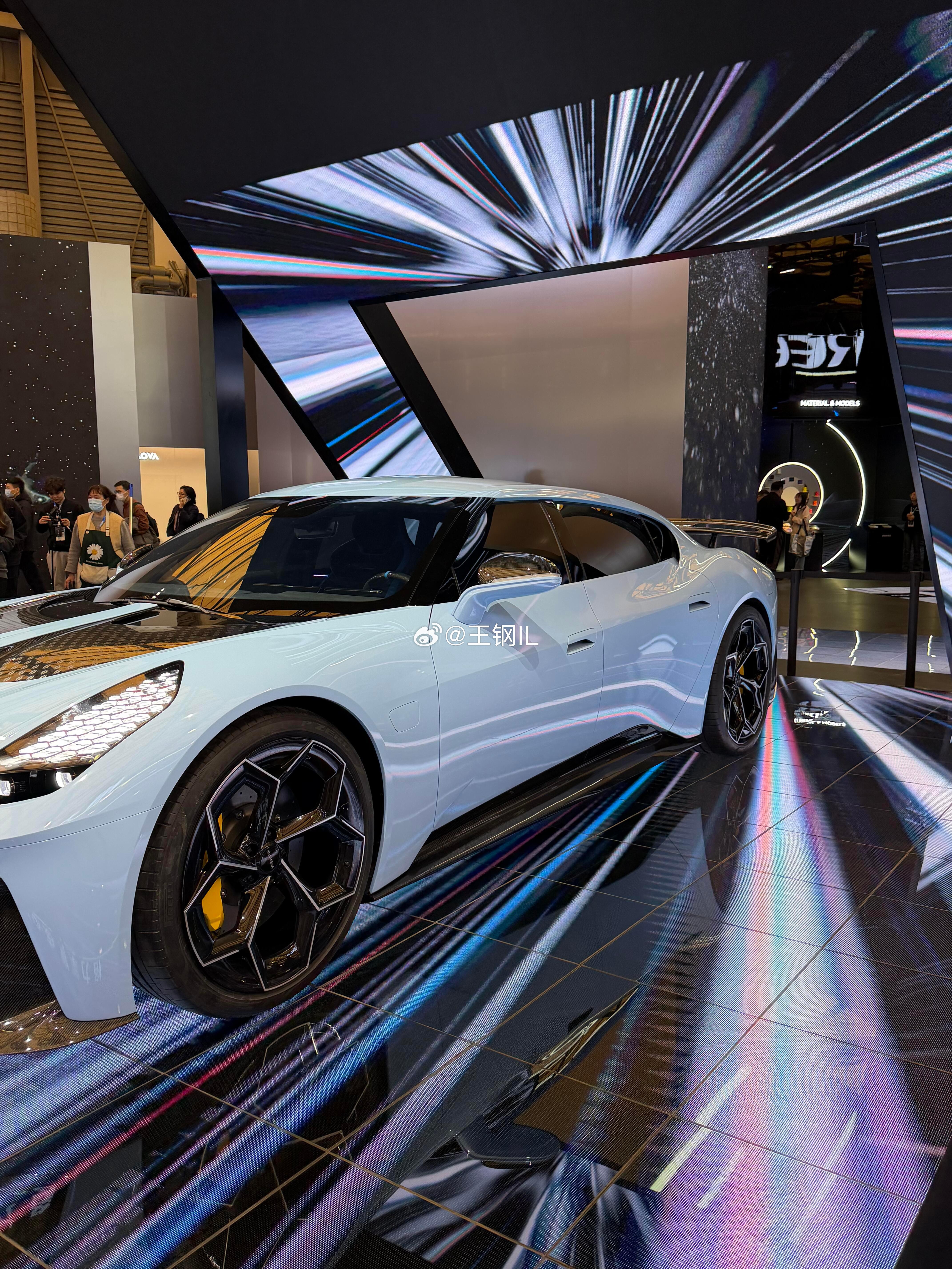 追觅超跑来了！Star Matrix首秀，能不能上街啊追觅汽车