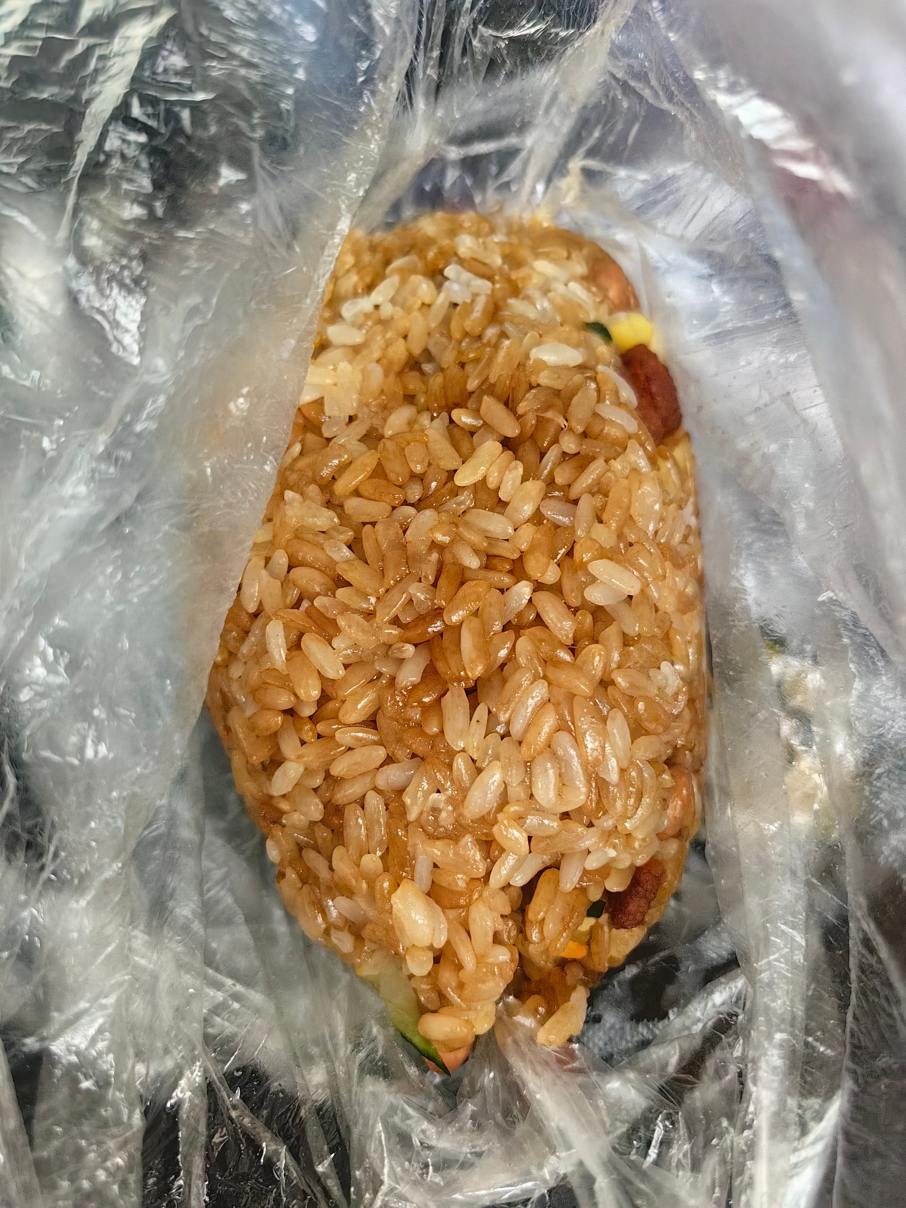 终于是让我踩蕾了，好难吃啊，诶我一个不挑食的都有些吃不下去了，只能忍痛扔了，这玩