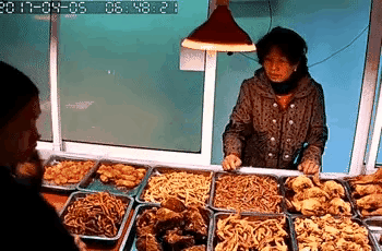 人们常说，害人之心不可有，防人之心不可无，现在无论做什么都要多一个心眼，虽然这样