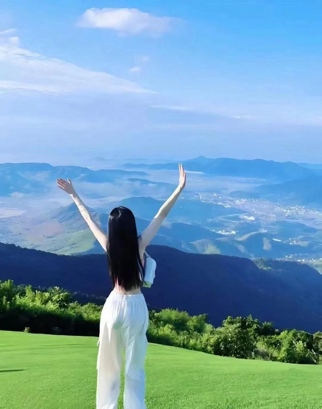 拥抱大海的姑娘！