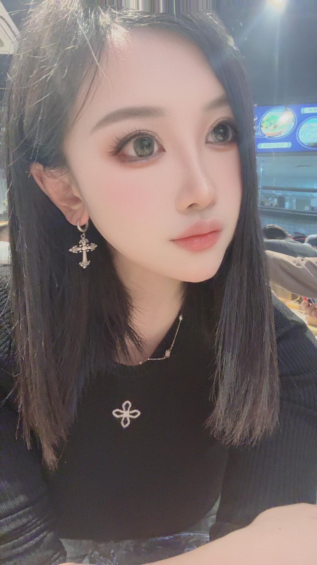许愿当一只小刺猬，只有真正爱我的人才能抚摸我的柔软