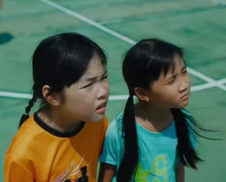 震碎三观，居然是个男护士，大把病人的隐私有没有被拍？建议深挖、重判……