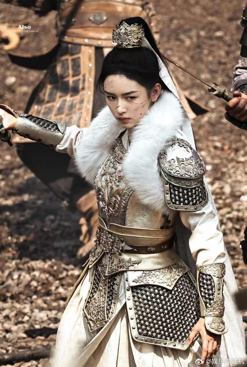 周也新剧辛苦打江山被耀祖顶替了 带记忆归来复仇，当校尉之女够爽 ​​​