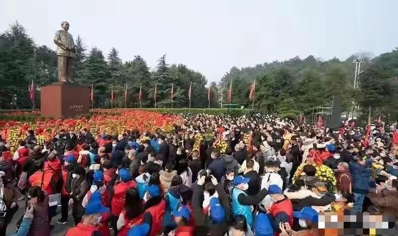 四十年来，中国最大的变化就是，真理得到了验证。原来误解毛主席的人，现在验证了毛主