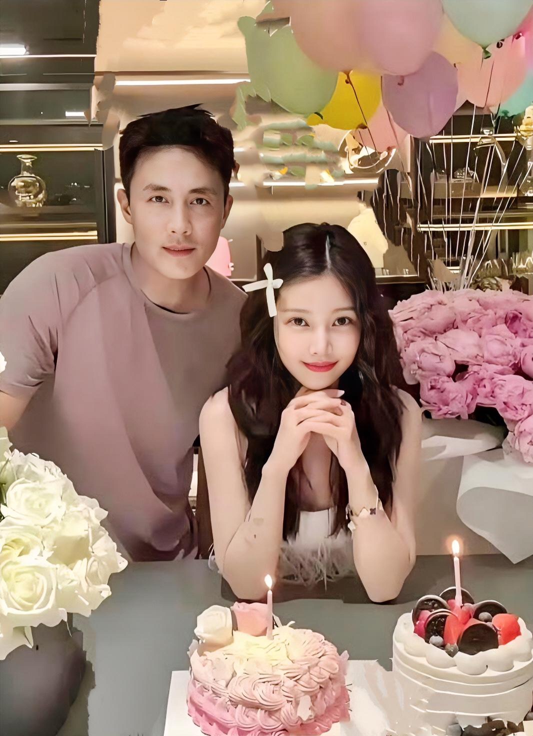 杜淳也太会宠老婆了！直接把王灿当成小姑娘养，眼看快要四十，浑身少女感满满，完全看