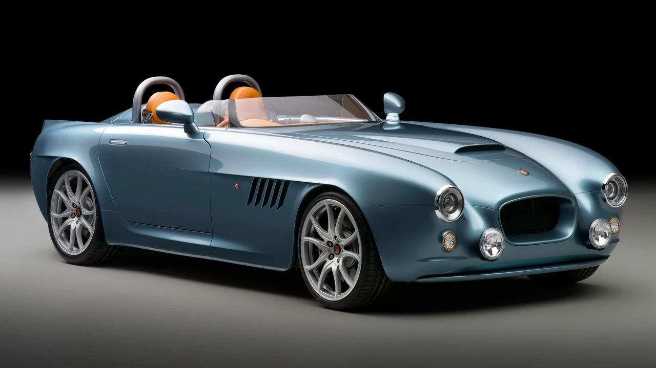车市热门[超话]  Bristol Bullet 2016 ​​​
