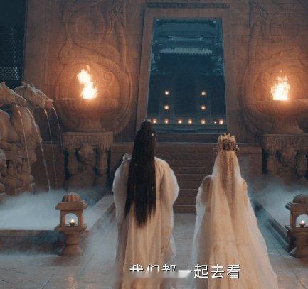 #龚俊狐妖大婚造型#龚俊在《狐妖月红篇》中，一袭白衣仙气飘飘，宛如仙人下凡，让人