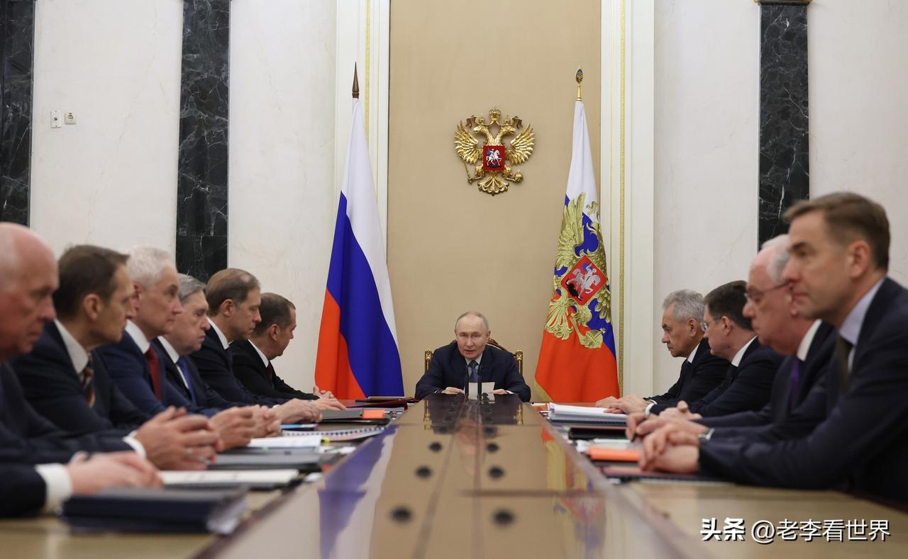 【普京：俄罗斯已准备好在石油和天然气供应问题上与欧洲合作】
莫斯科时间2026年